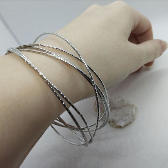 Sparkly silver stack bundle bracelet - Picture 2 of 2